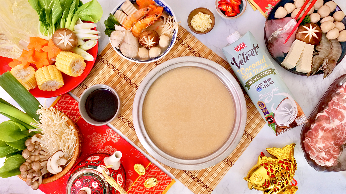 Chinese Hot Pot - UFC REFRESH COCONUT WATER