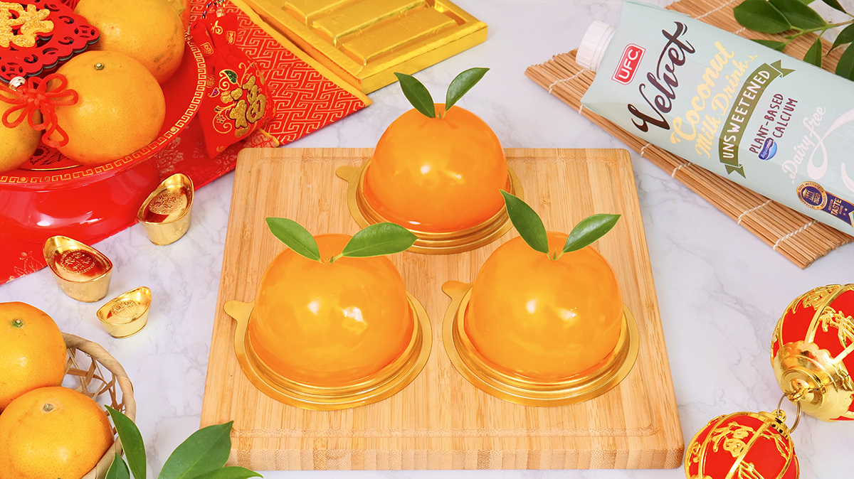 Orange Cake - UFC REFRESH COCONUT WATER