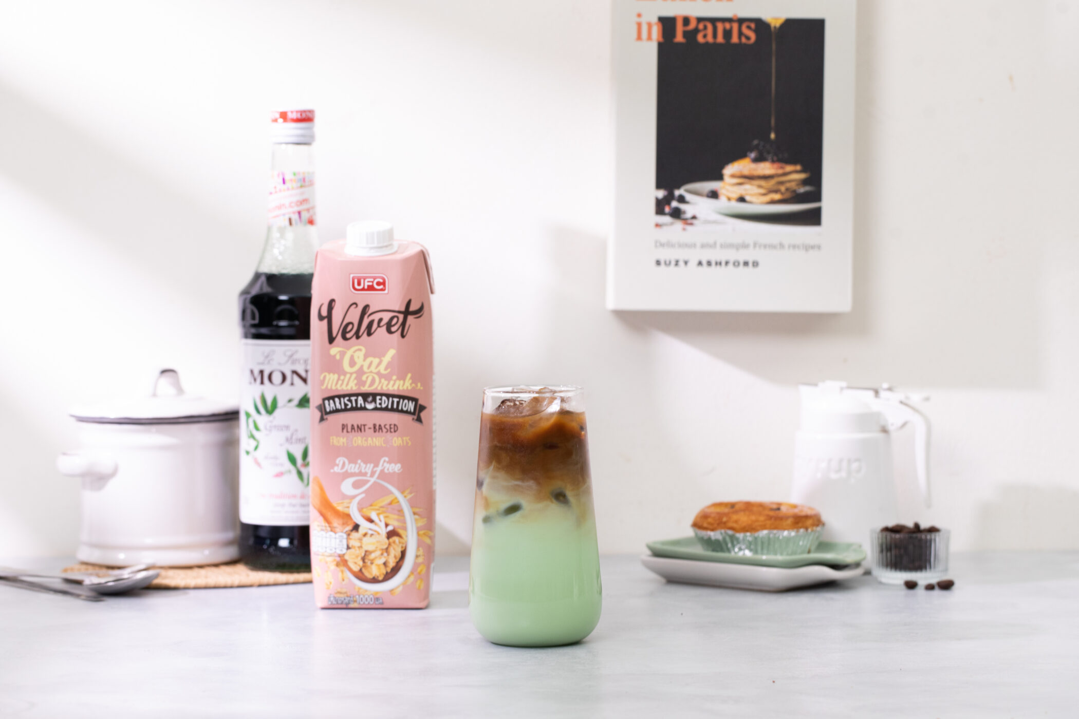 Green Mint Iced Latte - UFC REFRESH COCONUT WATER