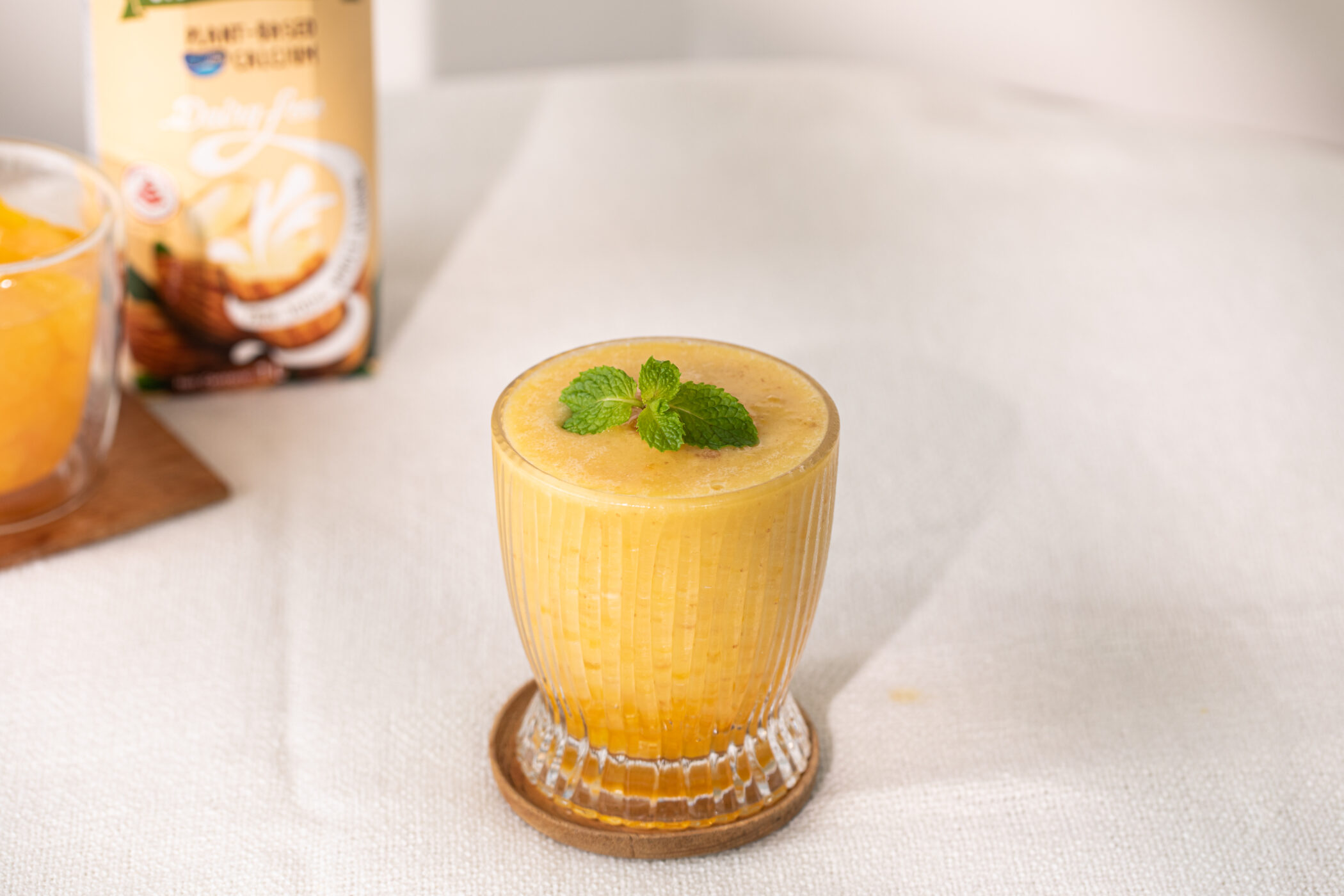 Mixed Apricot Smoothie - UFC REFRESH COCONUT WATER