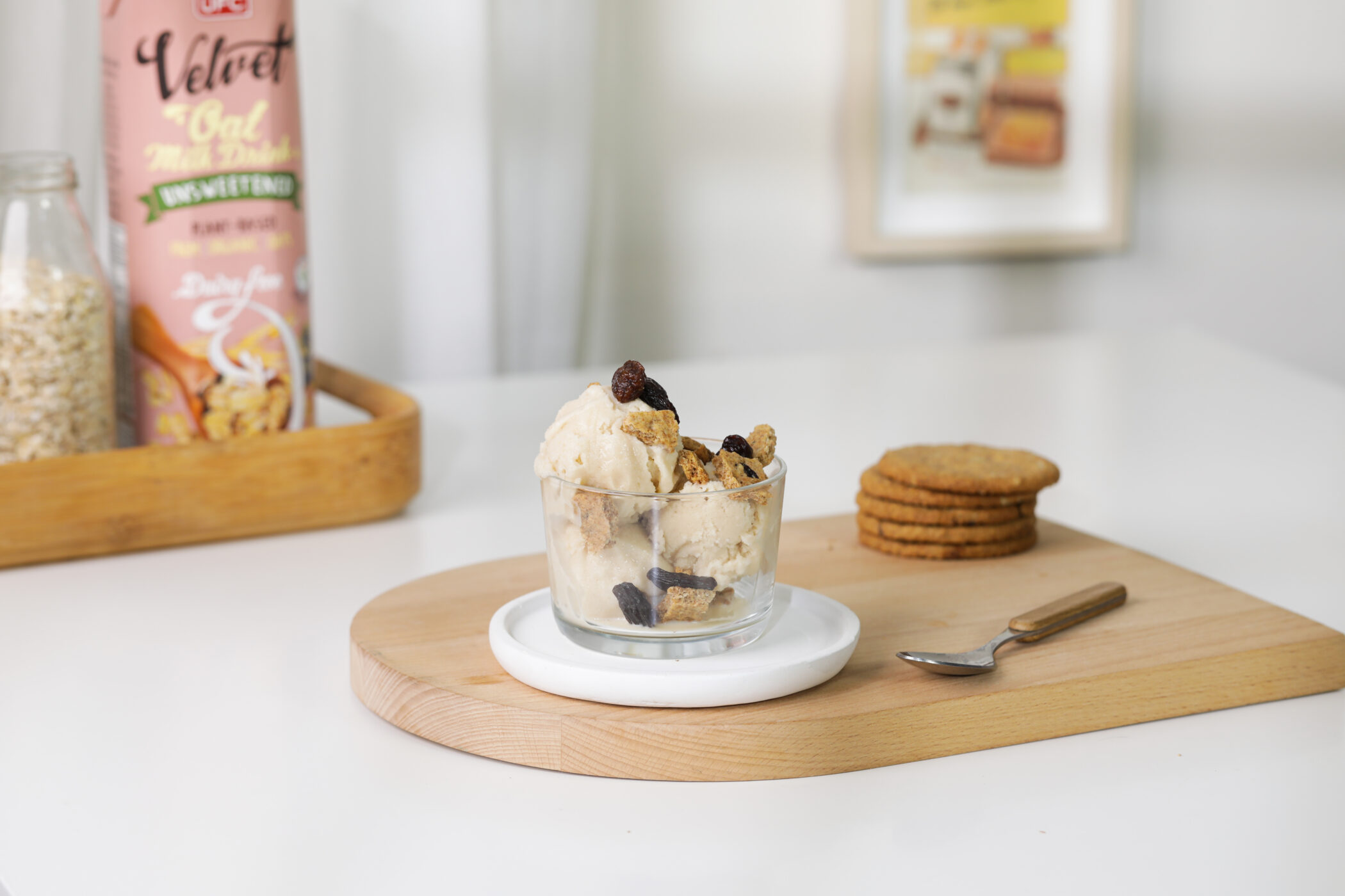 Wholesome Oat Ice Cream UFC REFRESH COCONUT WATER